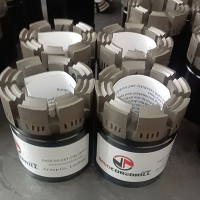 BQ NQ HQ PQ Çeşitli sondaj görevleri için çift boru elmas çekirdek parçaları