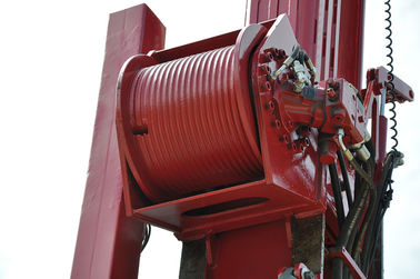CR12 1200m Tam Hidrolik Yüzey Çekirdekli Matkap Rig Cummins Dizel Motor 153kW (205HP)
