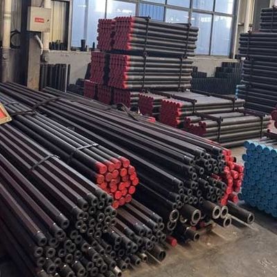 Verimli ve güvenilir çekirdek sondaj operasyonları için dikişsiz çelik matkap çubukları