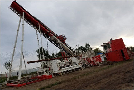 İyi bir fiyat. Petrol Gaz İnşaatı için 3700m Üst Tahrik Sondaj Rig çevrimiçi