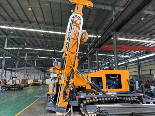 Arama Madencilik Sondaj Yüzey Karot Delme Makinesi Paletli Monteli Dizel Motor Tahrikli